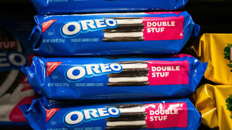 ©Zoshua Colah on Unsplash